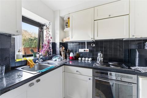 2 bedroom apartment for sale, St Margarets Road, St Margarets