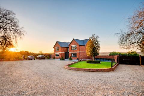 6 bedroom detached house for sale, Coopersale Lane, Epping, CM16