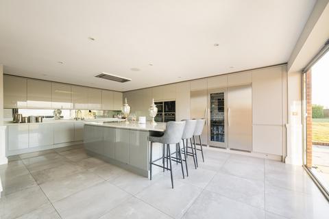 6 bedroom detached house for sale, Coopersale Lane, Epping, CM16
