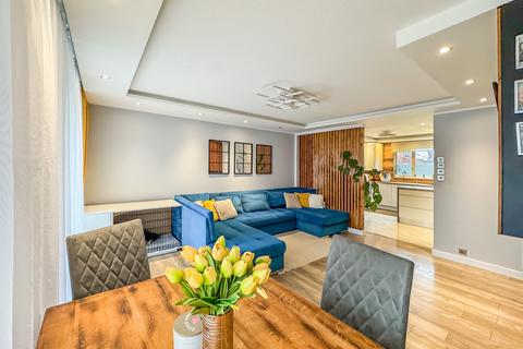 2 bedroom end of terrace house for sale, Aureole Walk, Newmarket, Suffolk