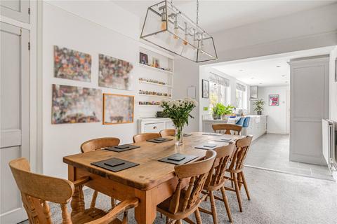6 bedroom semi-detached house for sale, Wellingborough Road, Abington, Northampton, Northamptonshire, NN3