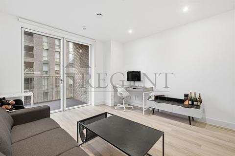 1 bedroom apartment for sale, Silverleaf House, Heartwood Boulevard, W3