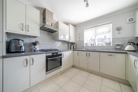 3 bedroom house for sale, Whitehill Road, Crowborough