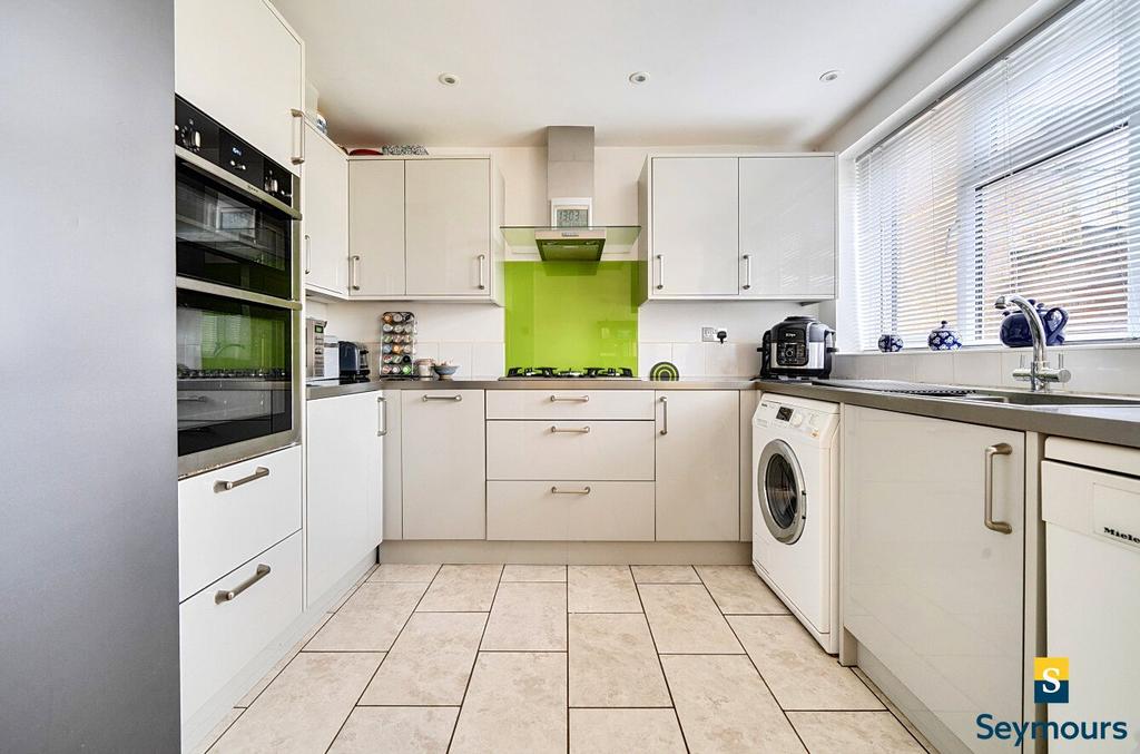 Modern Kitchen