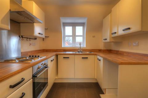2 bedroom flat to rent, Chatham Road, Stratford-Upon-Avon