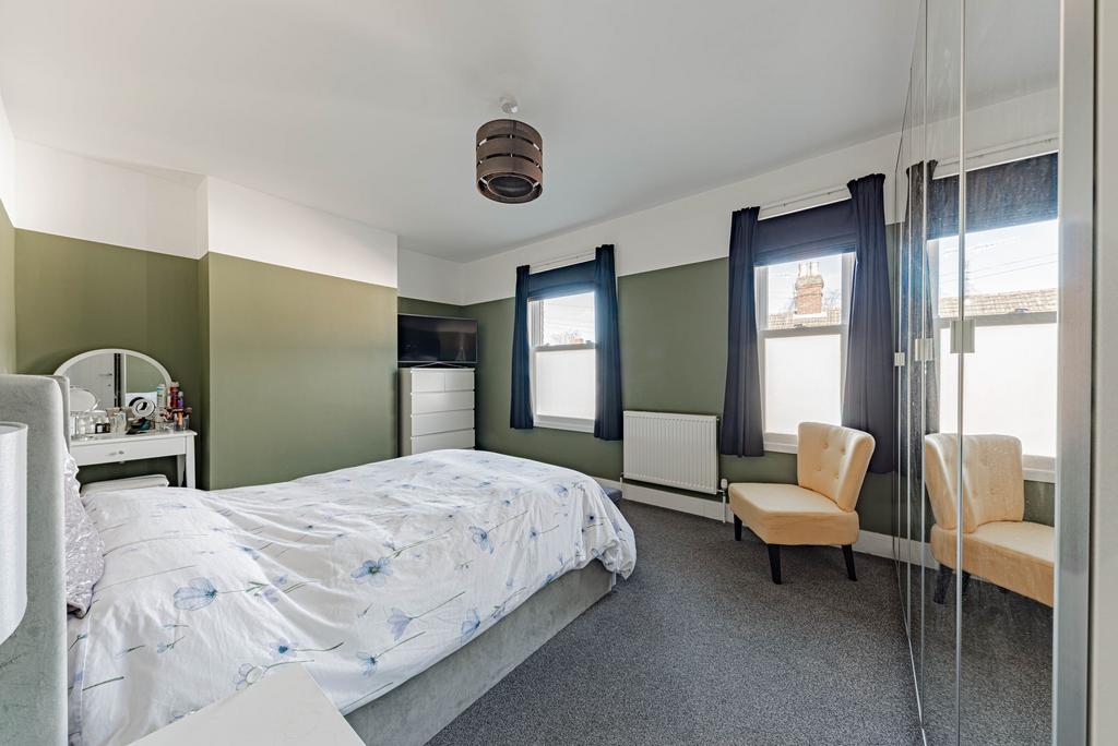 Bedroom Two (2)