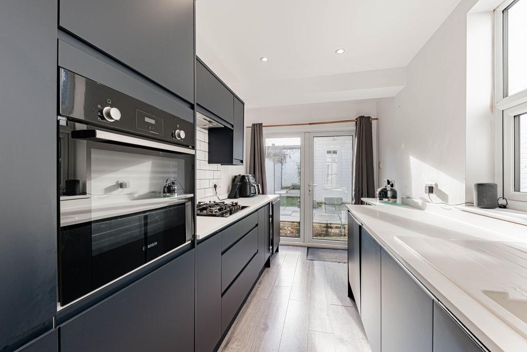 Kitchen (3)