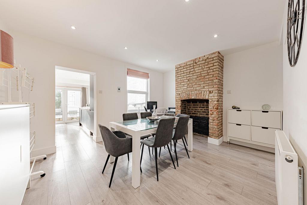 Dining Room (1)