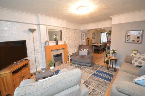 3 bedroom semi-detached house for sale, Thirlmere Close, Leeds, West Yorkshire