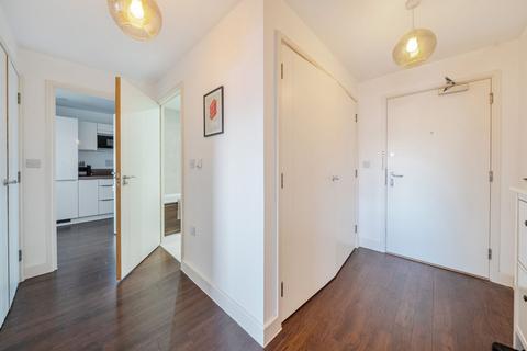 2 bedroom apartment for sale, Milles Square, London SW9