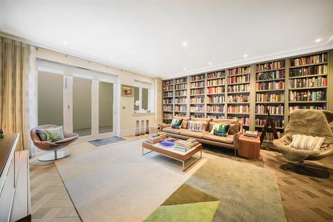 4 bedroom semi-detached house for sale, Westmead, Putney