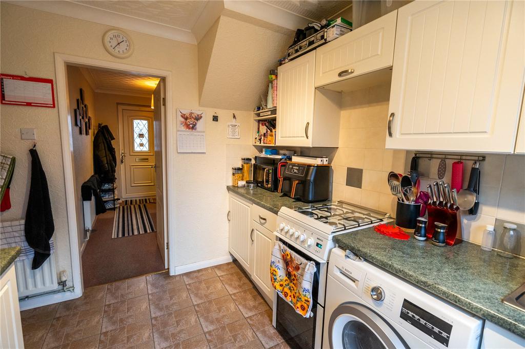 Kitchen (2)