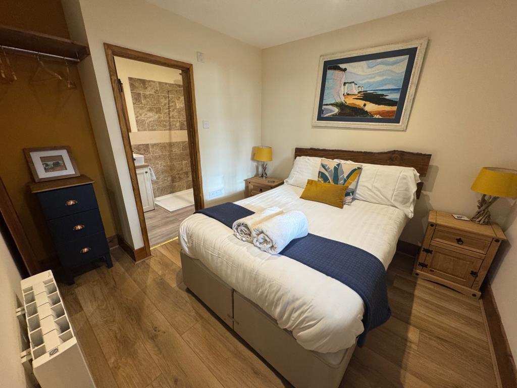 Badger Lodge-bedroom