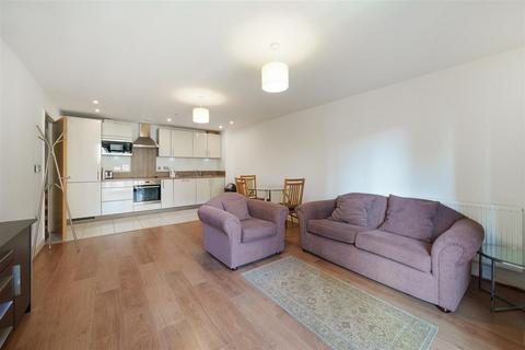 1 bedroom flat to rent, Brampton House, Canada Water, SE16