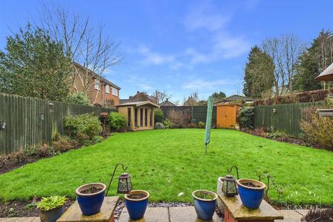 4 bedroom detached house for sale, Leicester Road, Hinckley