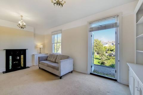 1 bedroom maisonette to rent, Aldbourne Road, Shepherd's Bush, London, W12