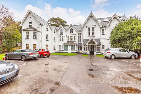 2 bedroom apartment for sale, Cavendish Road, Bournemouth BH1