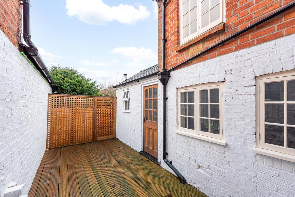 Rear Courtyard