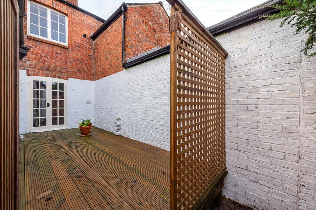 Rear Courtyard