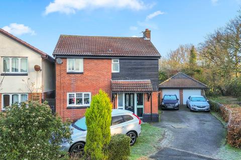 undefined, Perth Close, Fearnhead, WA2