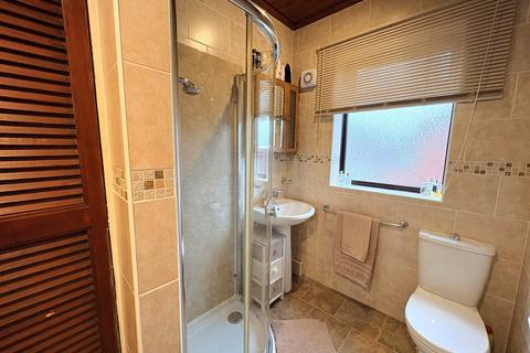 2 bedroom terraced house for sale, Rainshaw Street, Bolton, BL1