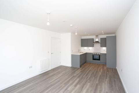 1 bedroom flat to rent, Thurlows Court, WD18, Watford, WD18