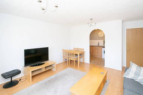 2 bedroom flat to rent, Whippendell Road, WD18, Watford, WD18