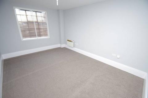 1 bedroom flat to rent, Watford WD17, Watford, WD17