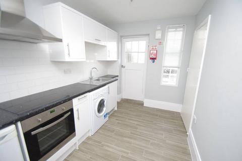 1 bedroom flat to rent, Watford WD17, Watford, WD17