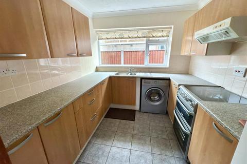 2 bedroom bungalow for sale, Fern Avenue, Oulton Broad, Lowestoft, Suffolk