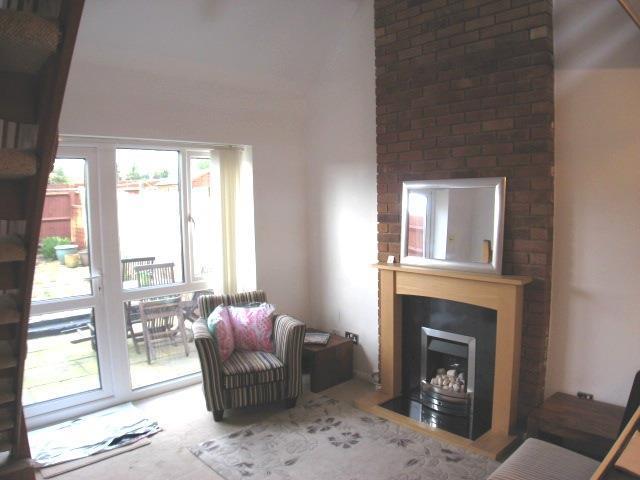 Living room 2.jpg