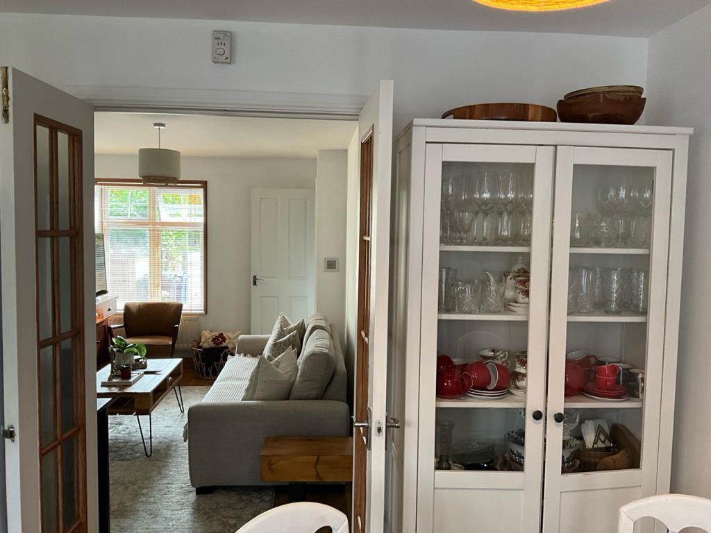 Sitting Room/Kitchen