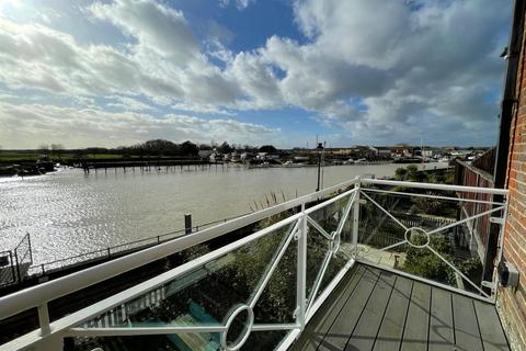 undefined, Mariners Quay, Littlehampton BN17