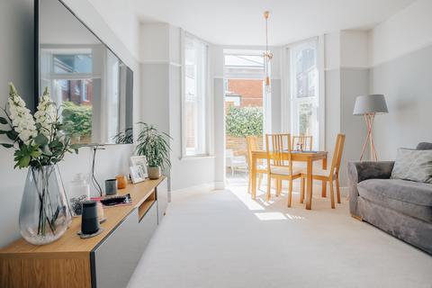 3 bedroom apartment for sale, St. Leonards Road, Bournemouth BH8