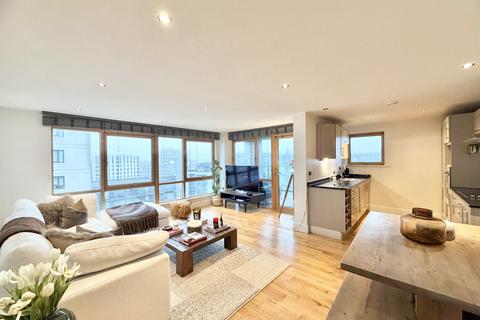 2 bedroom apartment for sale, McClintock House, LS10