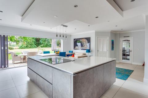 undefined, Henley Road, Maidenhead, SL6