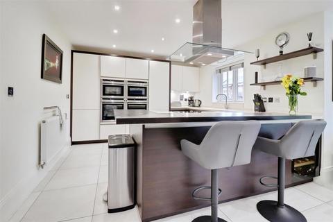 5 bedroom detached house for sale, Meadowside, Smallwood, Sandbach