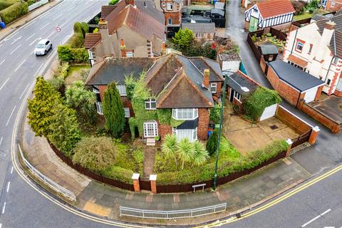 undefined, Weelsby Road, Grimsby, Lincolnshire, DN32