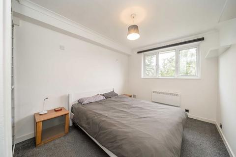 undefined, Woodfield Road, London W5