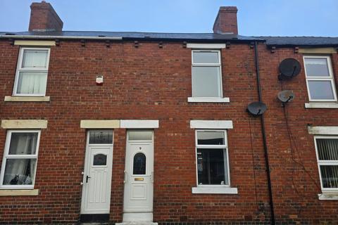 2 bedroom terraced house to rent, Mulberry Tce, Stanley, DH9
