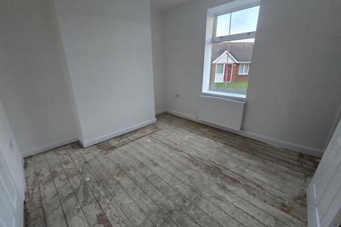2 bedroom terraced house to rent, Mulberry Tce, Stanley, DH9