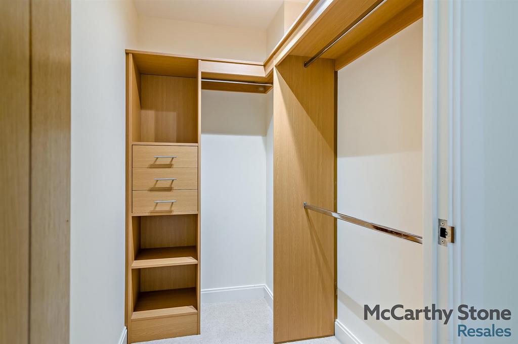 Walk In Wardrobe
