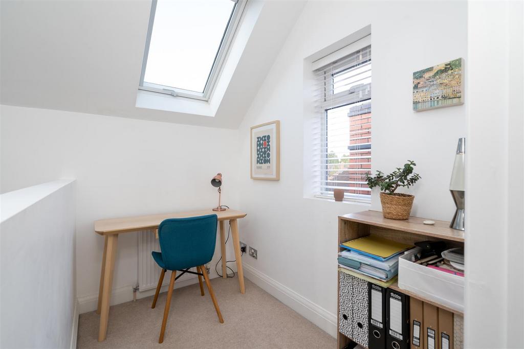30 Mirfield Road 46.jpg