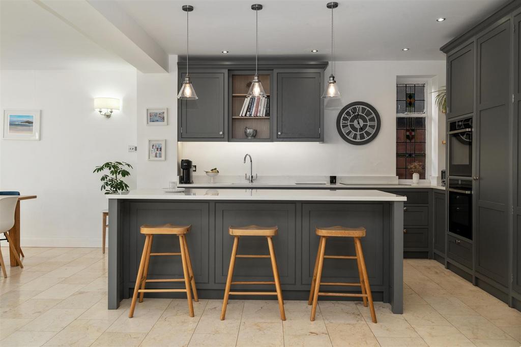30 Mirfield Road 16.jpg