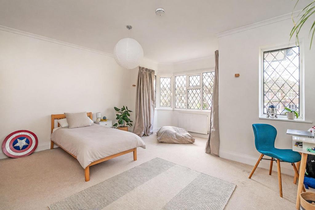30 Mirfield Road 47.jpg