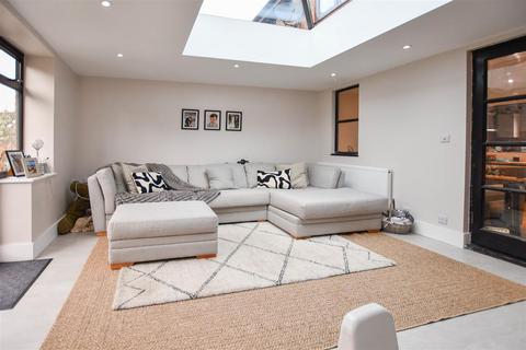 undefined, Barry Lynham Drive, Newmarket CB8