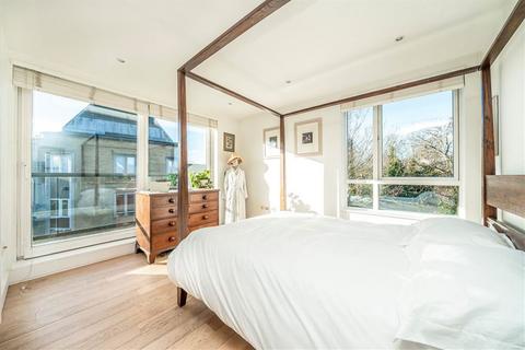 3 bedroom flat for sale, Church Street, Isleworth TW7
