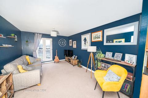 2 bedroom flat for sale, Walker Road, Walsall WS3