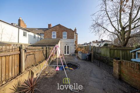 3 bedroom terraced house for sale, Patrick Street, Grimsby DN32