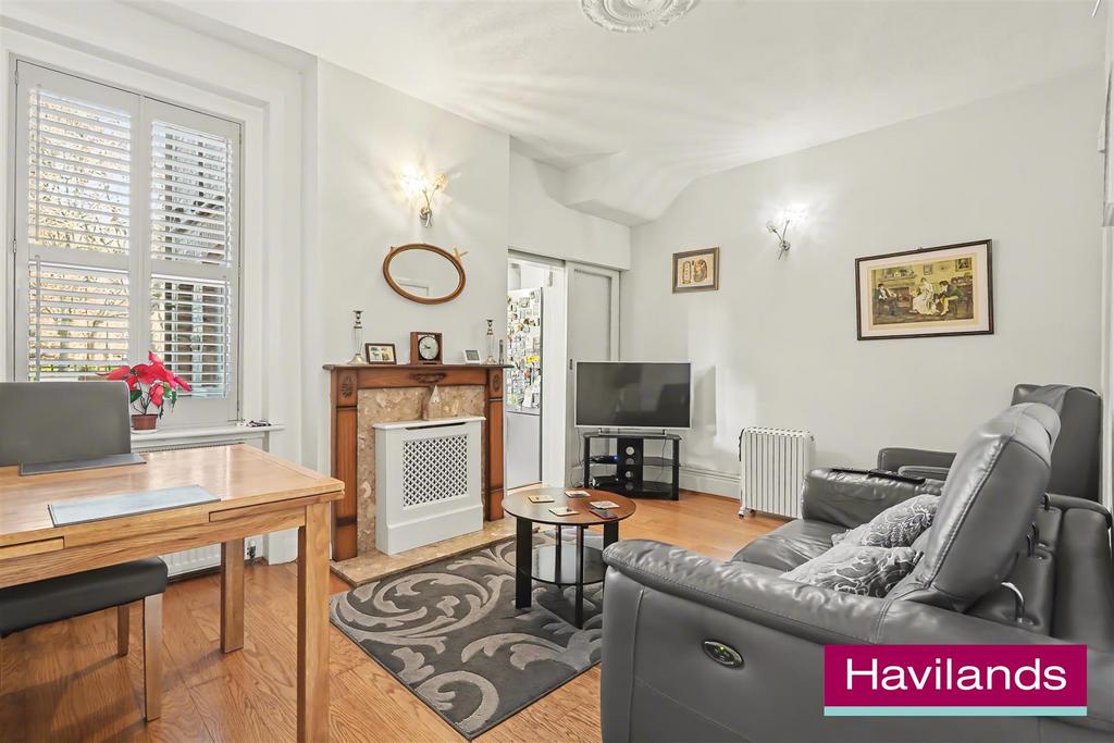 Barrowell Green N21 3 AS-5.jpg